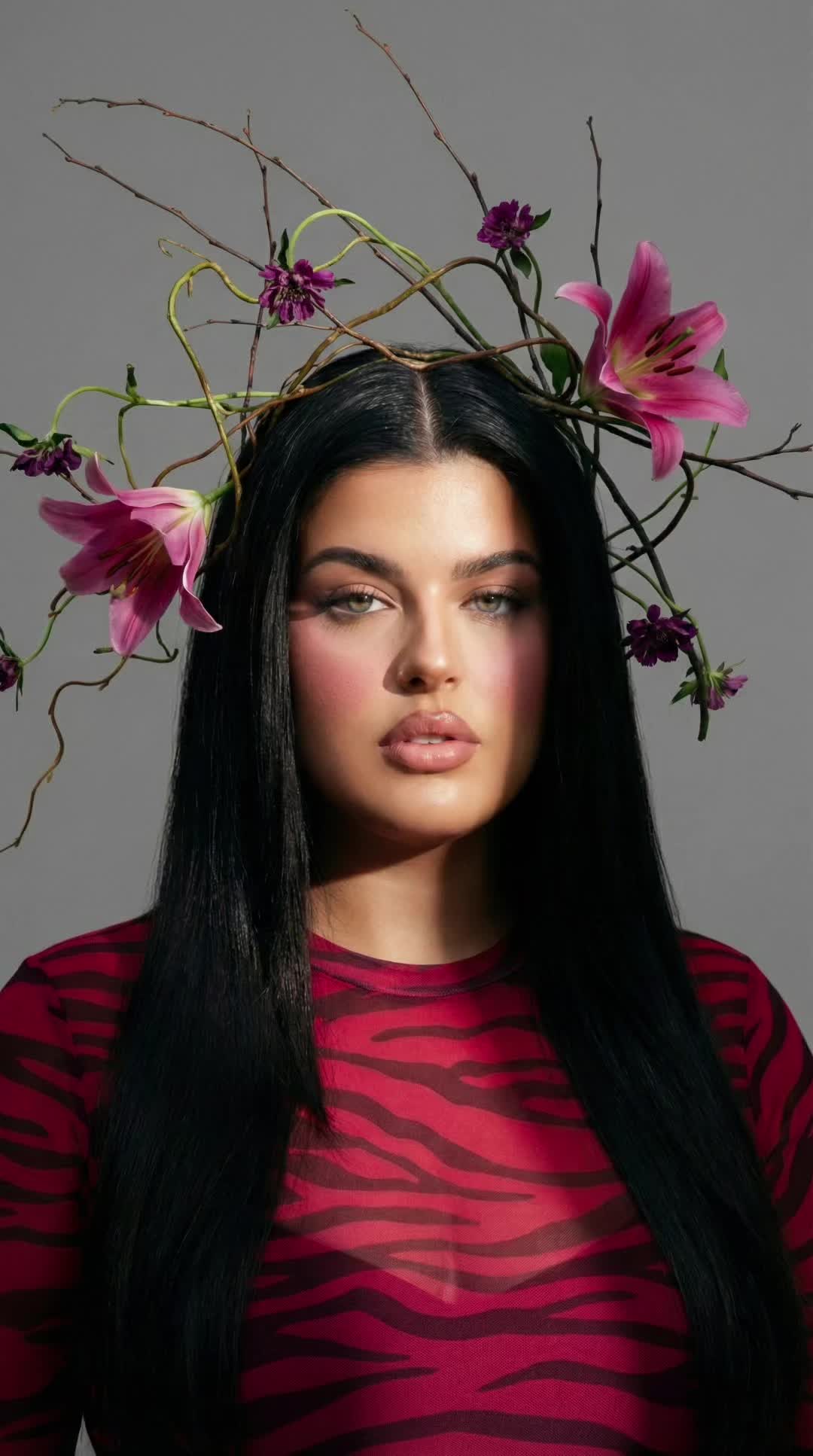 Lily Branch Crown