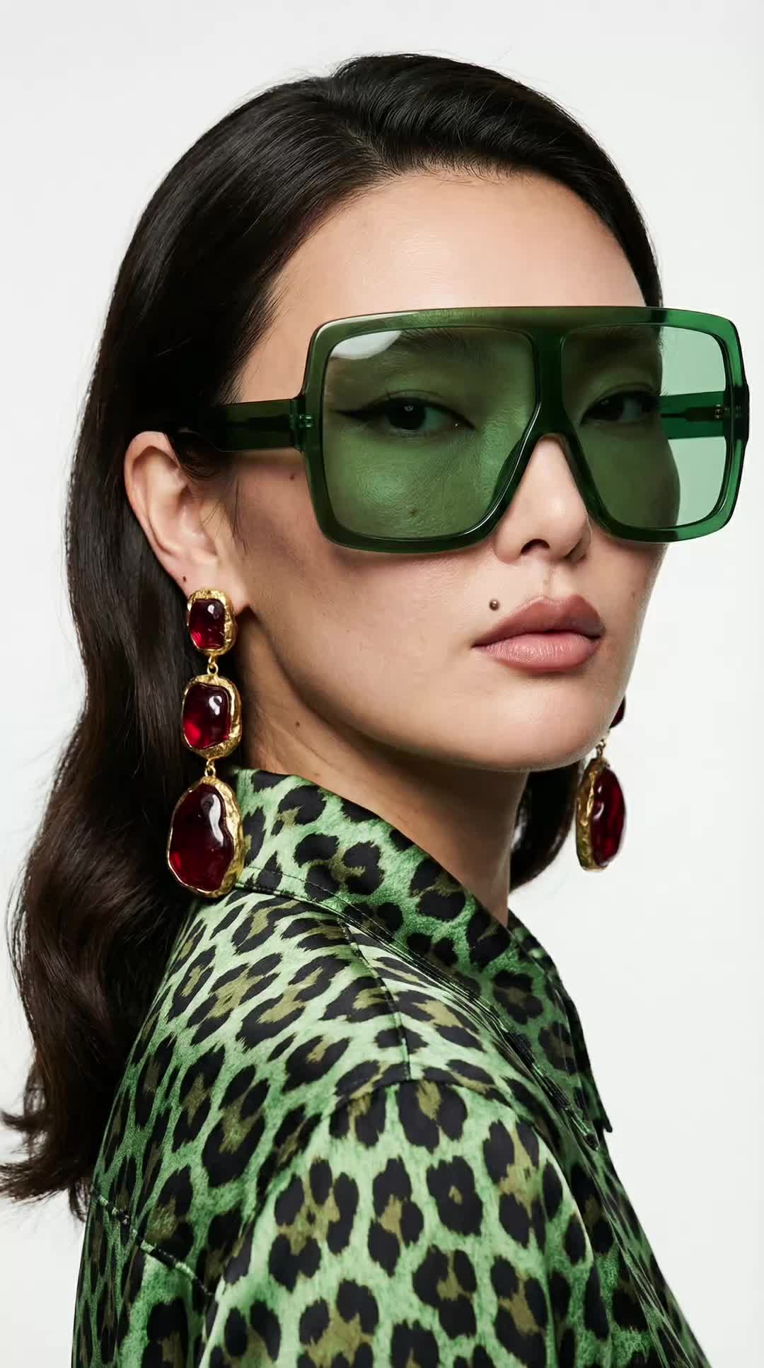 Green Frames Rubies