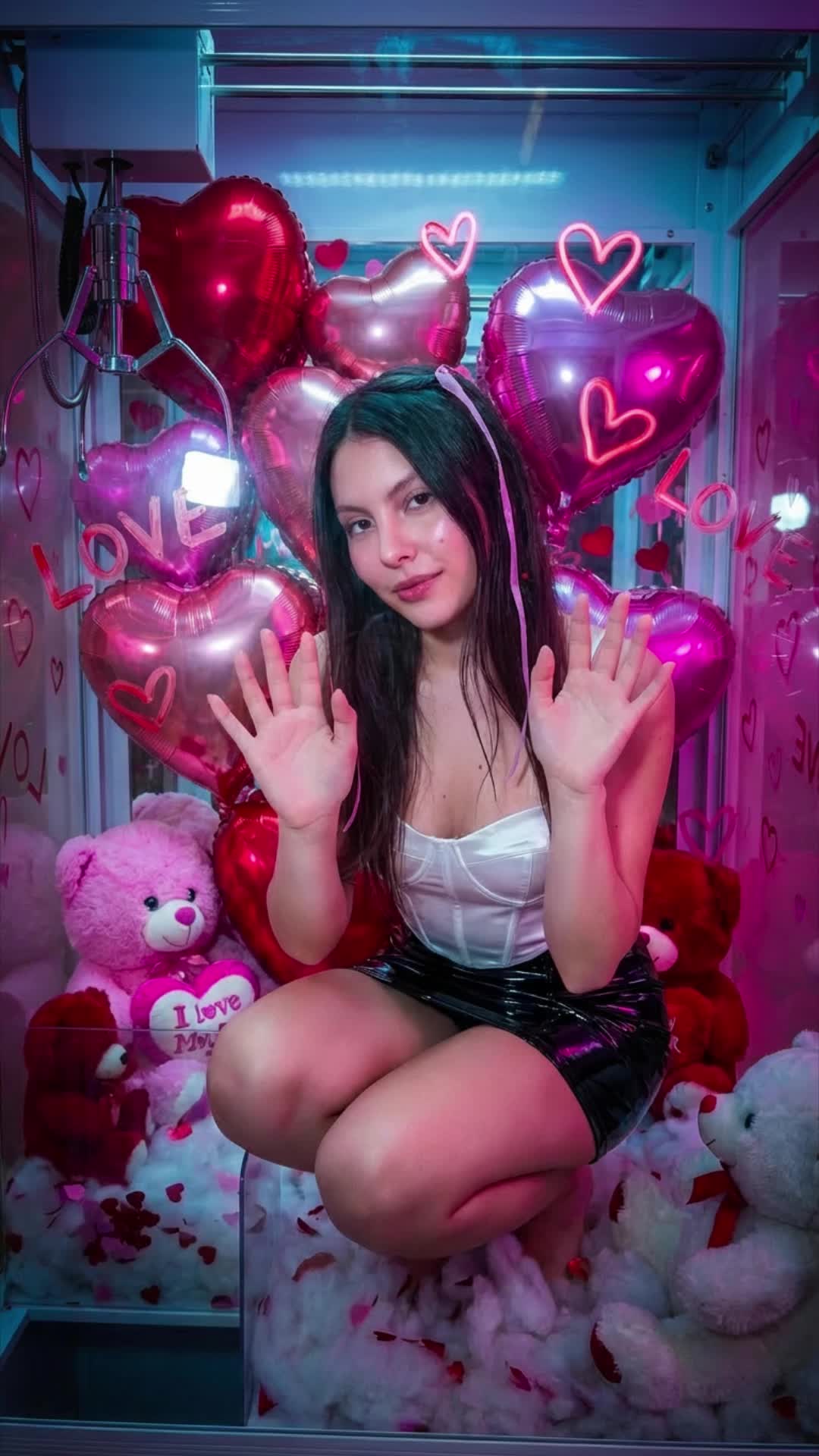 Claw Machine Hearts