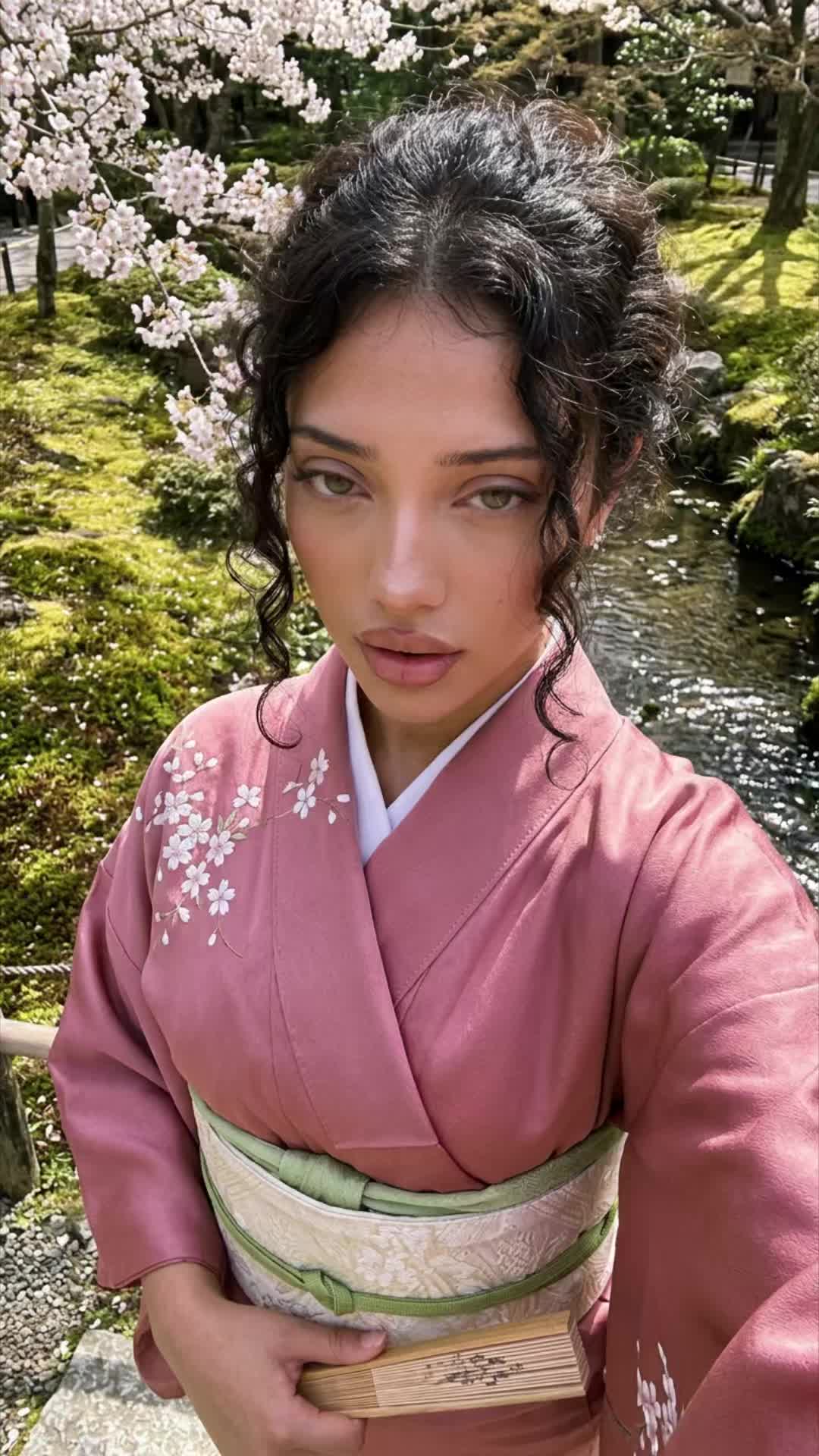 Garden Kimono Fan