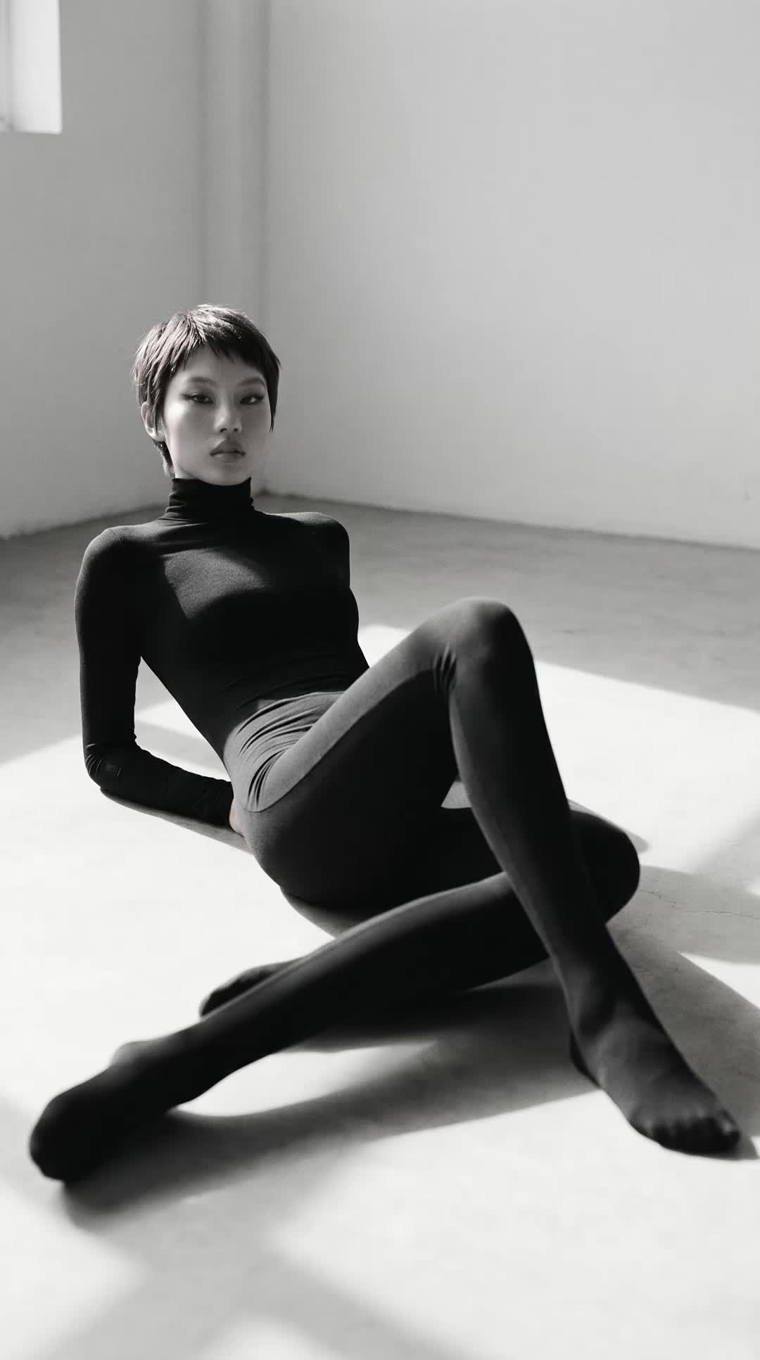 Studio Floor BW
