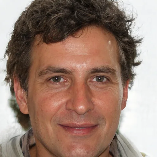 Marco Delacroix