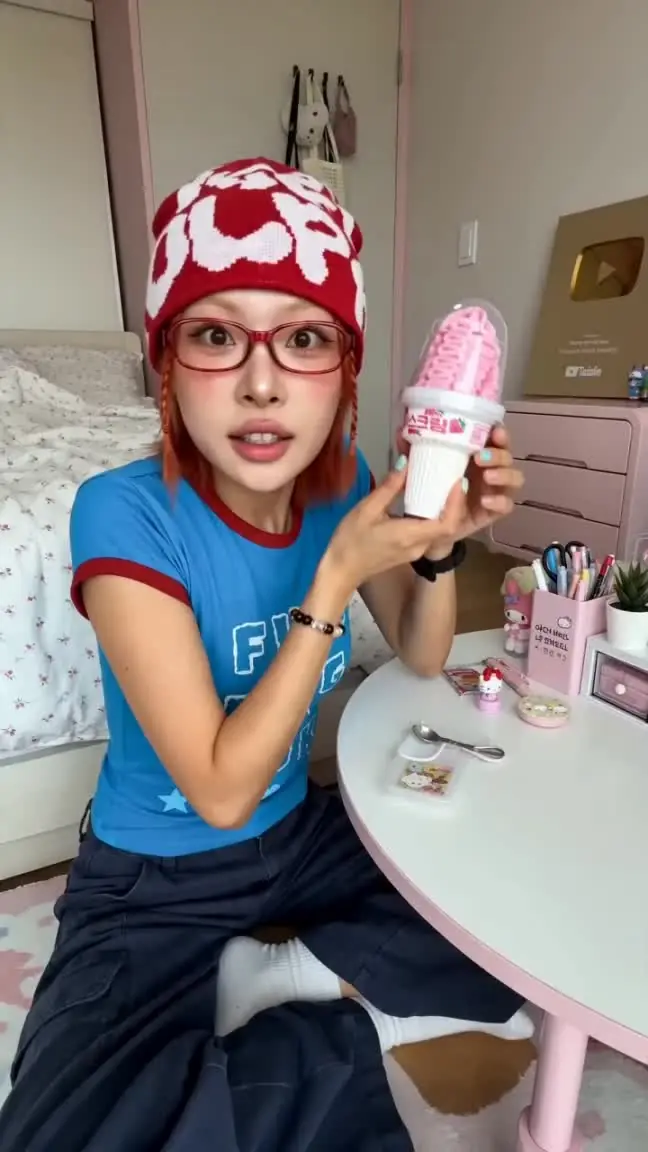 Strawberry Cone Review